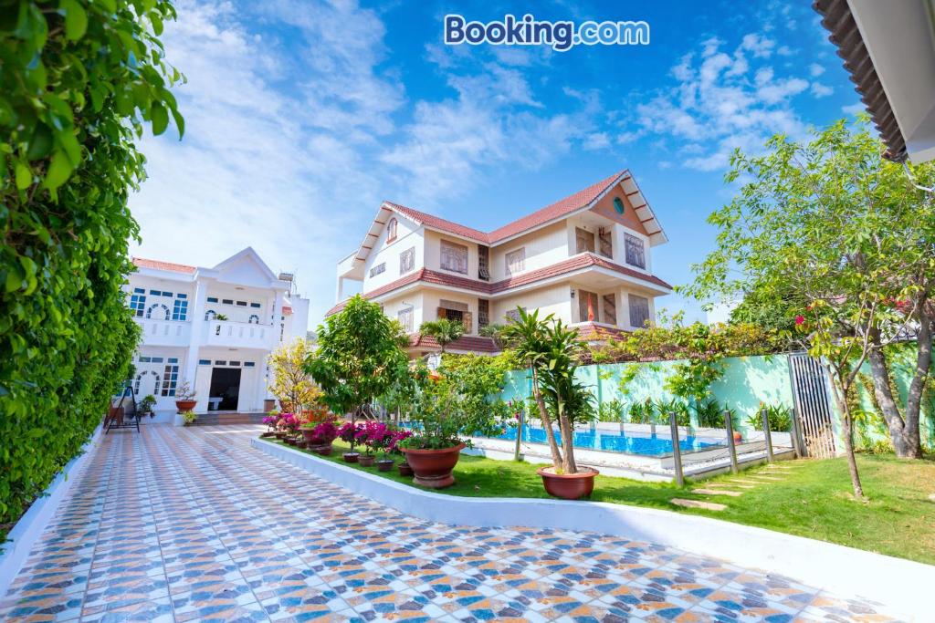 Villages WHITE DAY Hồ SIÊU RỘNG Bãi Sau