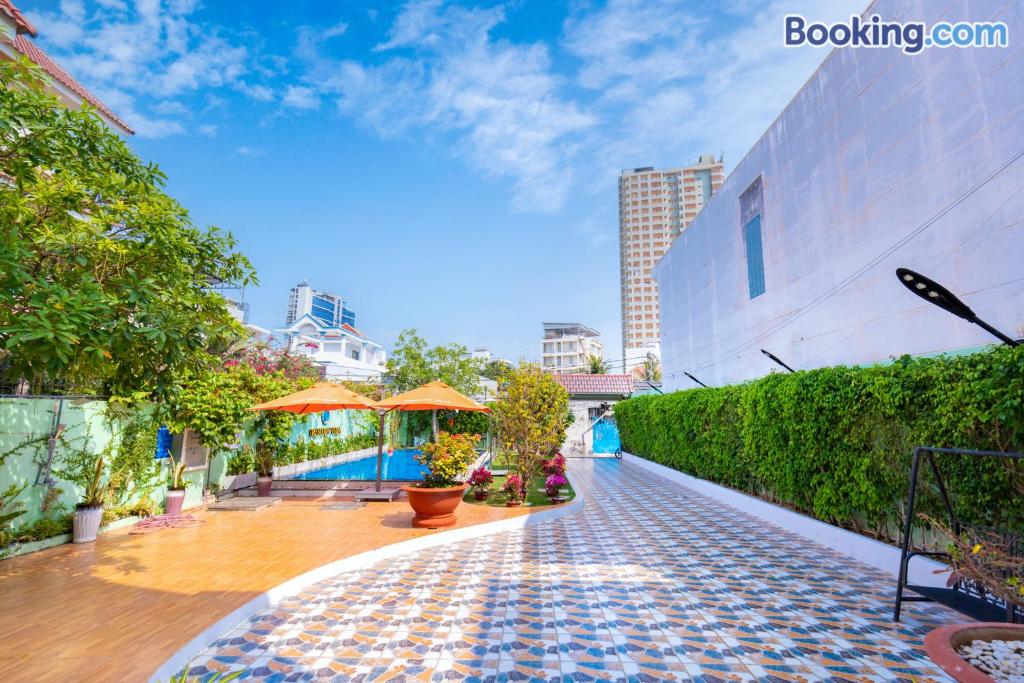 Villages WHITE DAY Hồ SIÊU RỘNG Bãi Sau