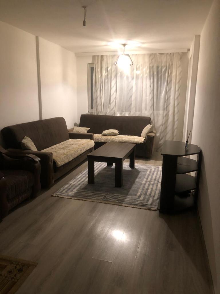 Dardani apart