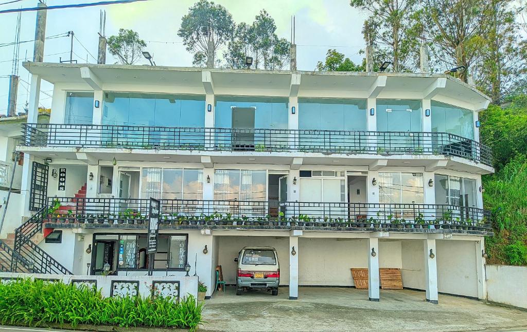 White Home