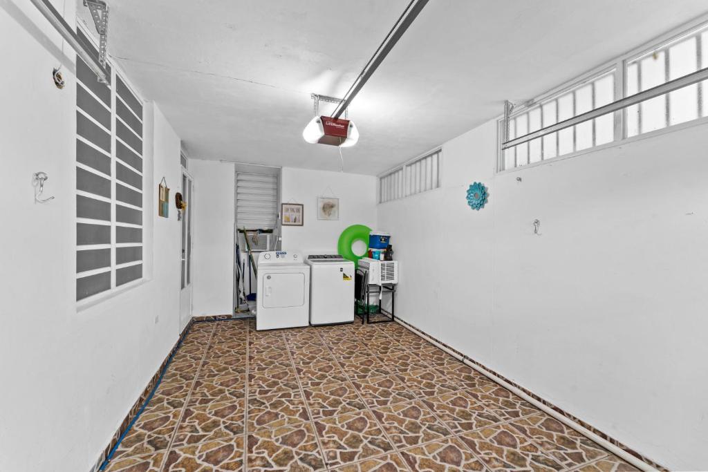 Lupa Guesthouse affordable family home photo 2
