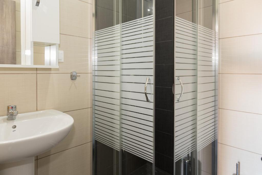 Tzamtzis Apartments photo 1