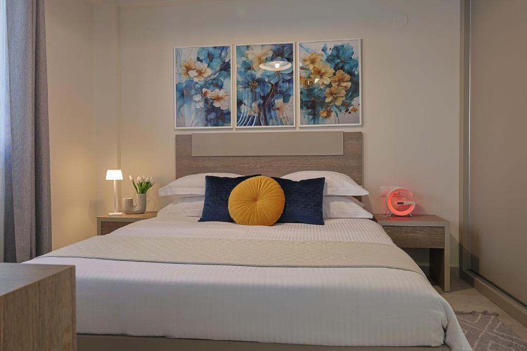 Zeta - Garden Oasis with Private Parking photo 2