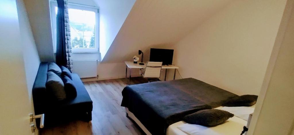 Ferienwohnung Klettbach - 50 m², 2 Zimmer, Küche, Bad, PKW-Stellplatz photo 4