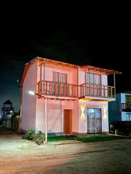 CASA MAIKAI- PLAYA EL PARAISO