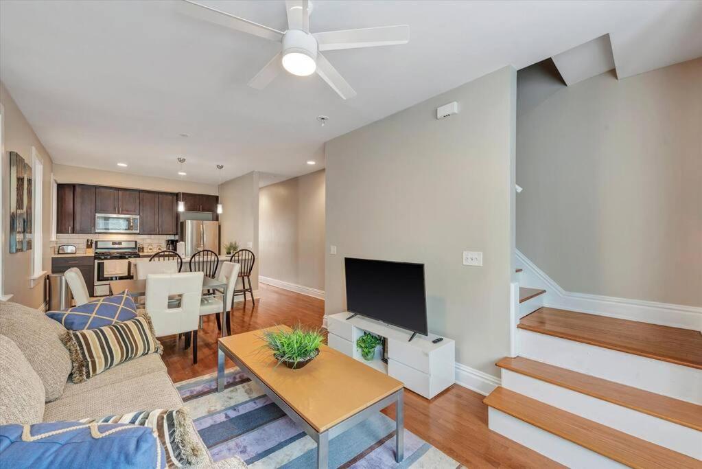 Stunning Townhome 920 in The Grove photo 1