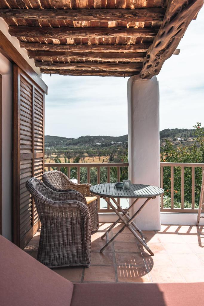 ES CUCONS RURAL HOTEL photo 1