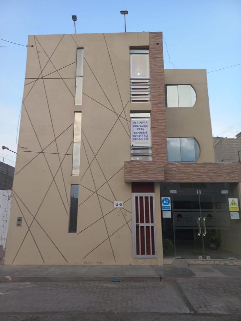 REAL HOTEL photo 1