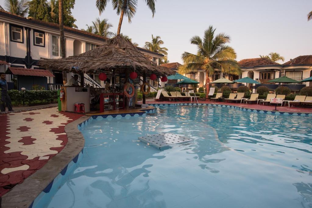 Pool View Studio Apartment in Candolim Beach Resort photo 3