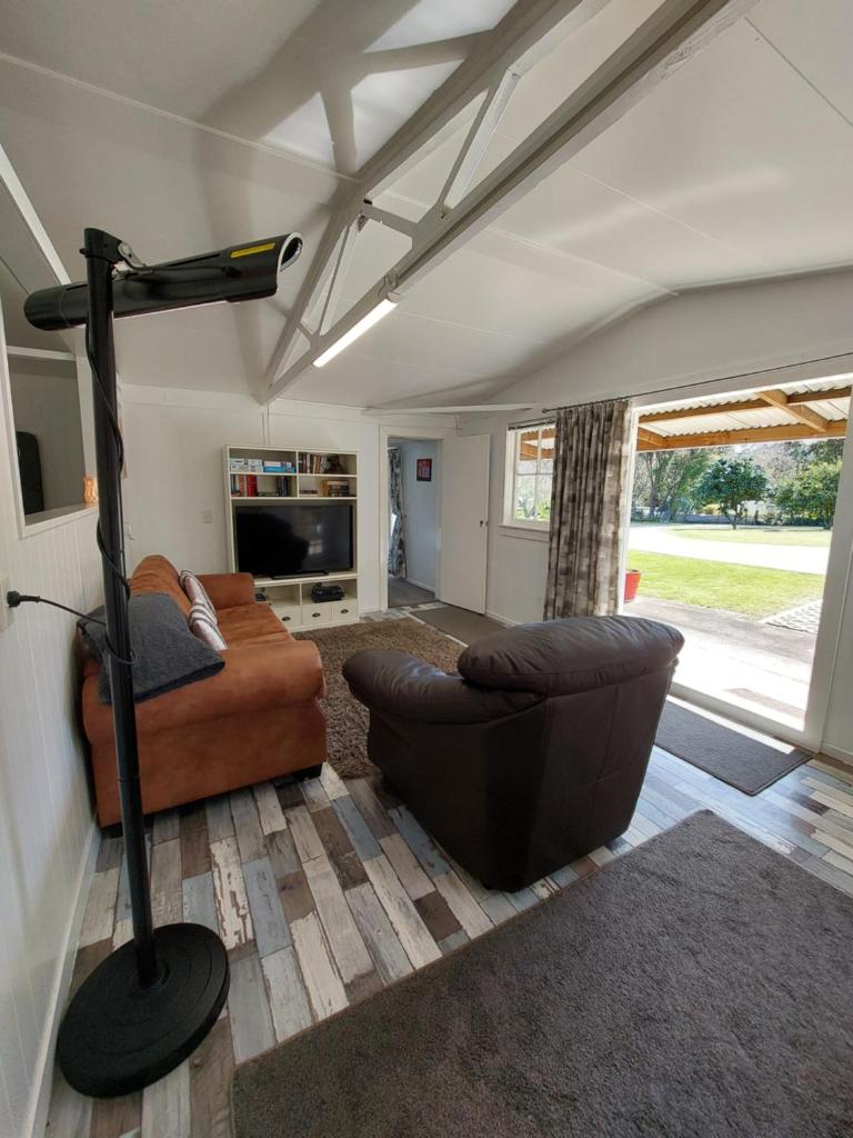 4 Palms Cottage Coromandel Town photo 4
