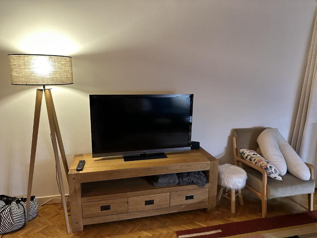 Appartement d'une chambre a Uvernet Fours a 10 m des pistes avec balcon amenage et wifi photo 2