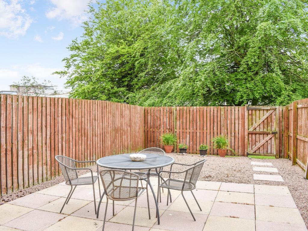Frater Place photo 1