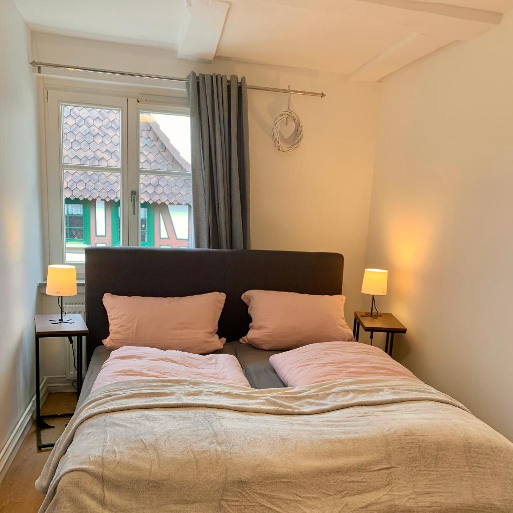 Ferienwohnung mit 2 Schlafzimmern und Parkplatz im Zentrum Wolfhagens photo 2
