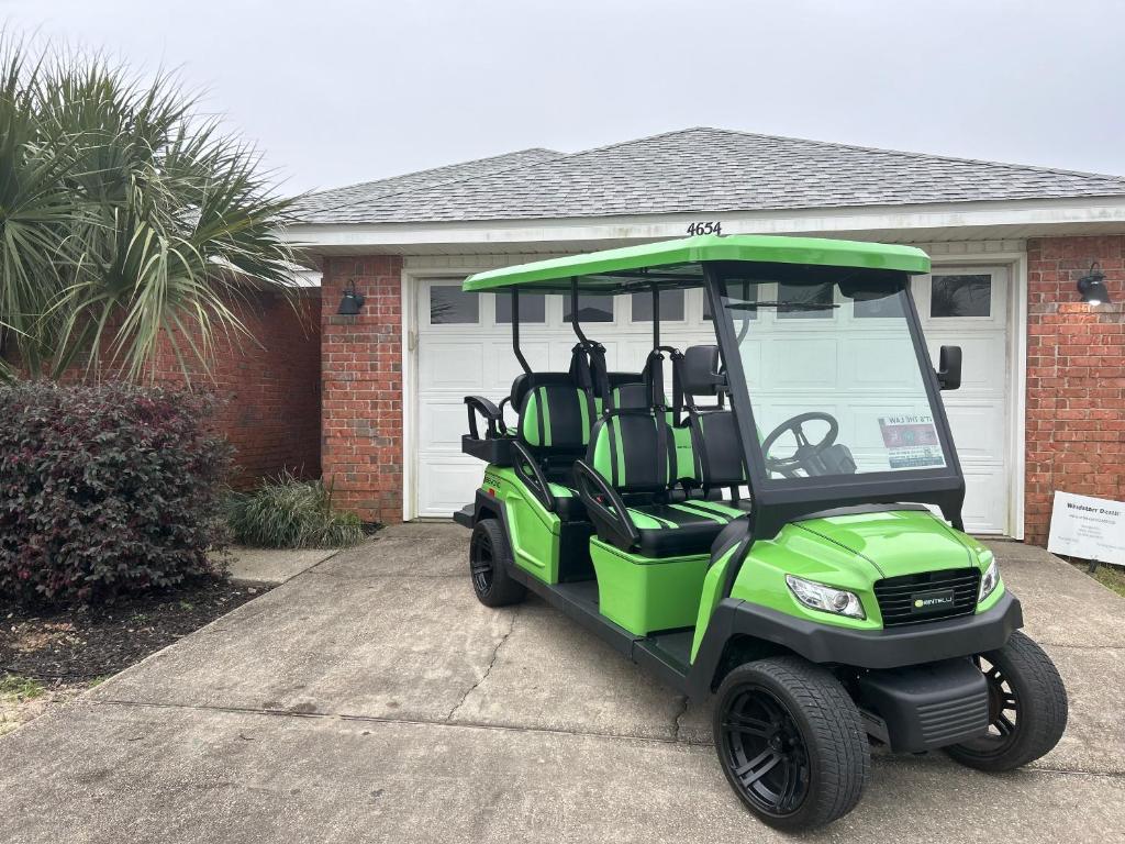 WINDSTARR DESTIN- Golf Cart Included, One level, Close to beach, Pet friendly image