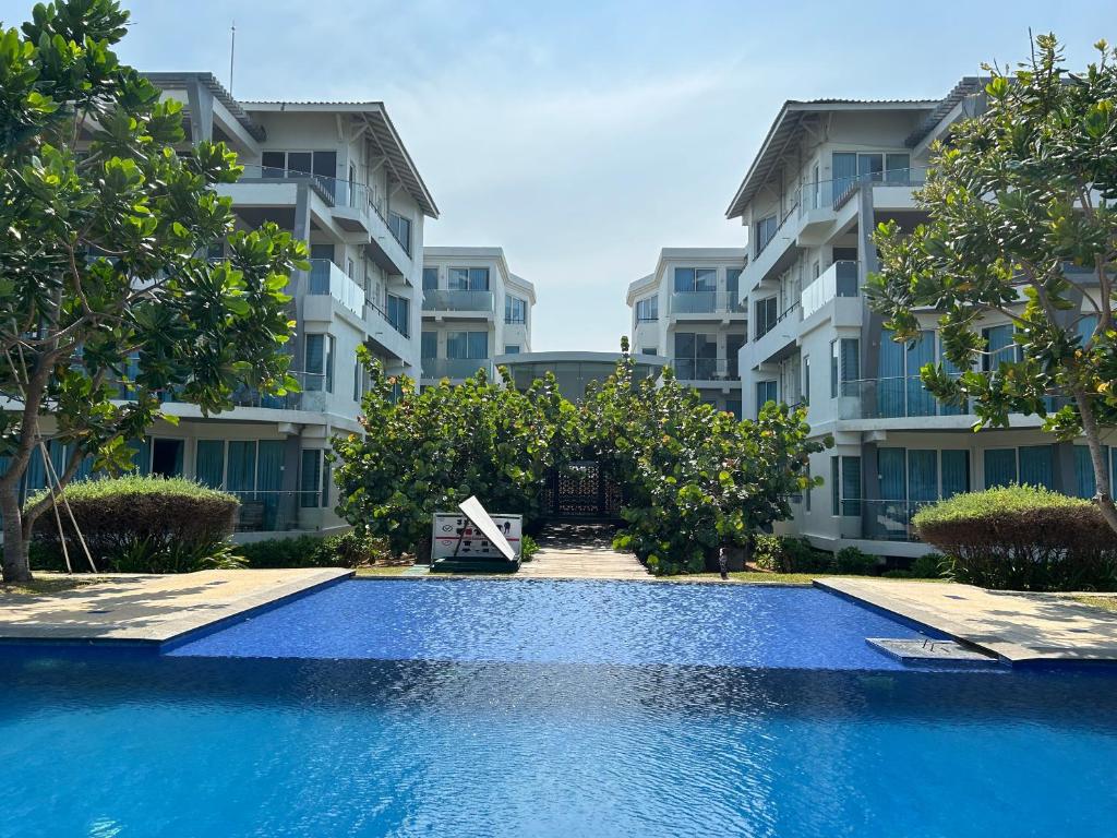Apartment314 Oceanfront condos Nilaveli photo 3