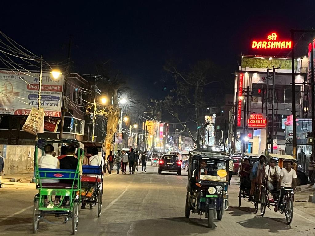 Hotel Shree Darshnam photo 1