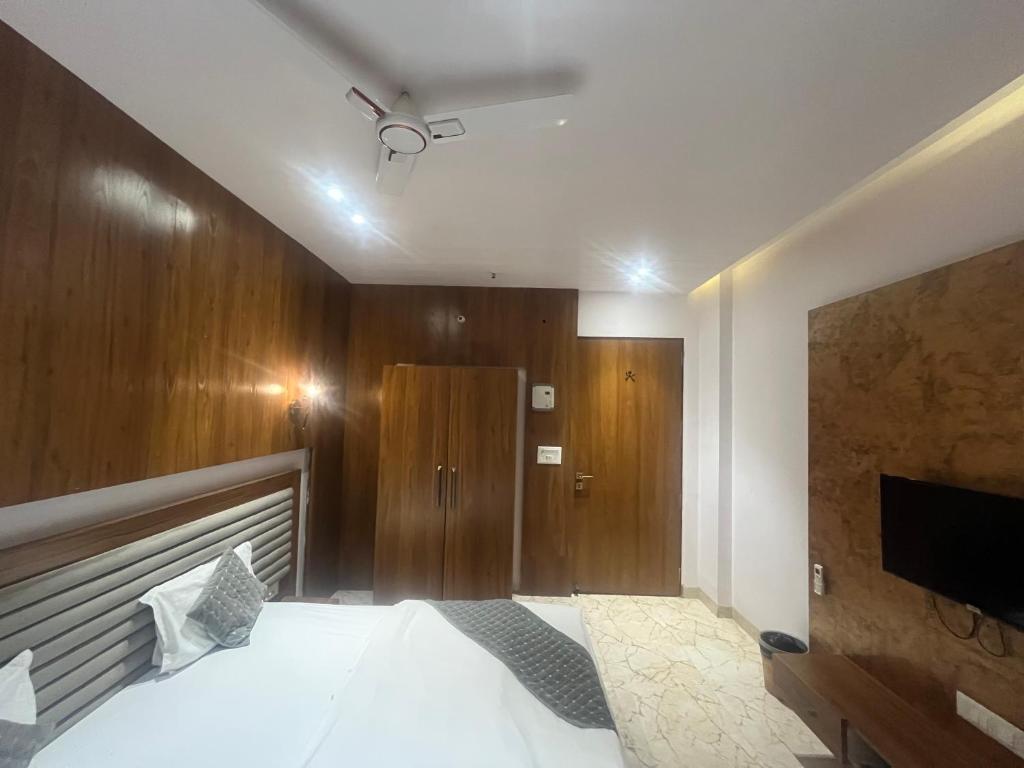 Hotel Shree Darshnam photo 2