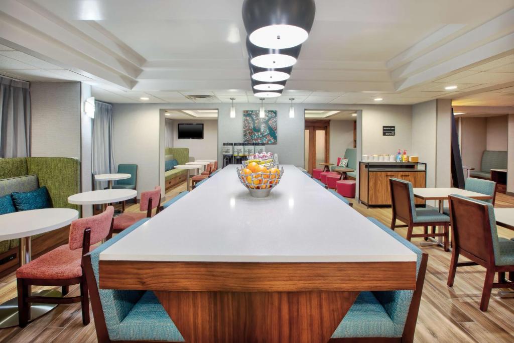 Hampton Inn Daytona/Ormond Beach photo 4