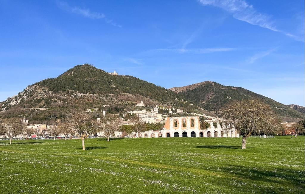 1 Bedroom Beautiful Apartment In Gubbio photo 4
