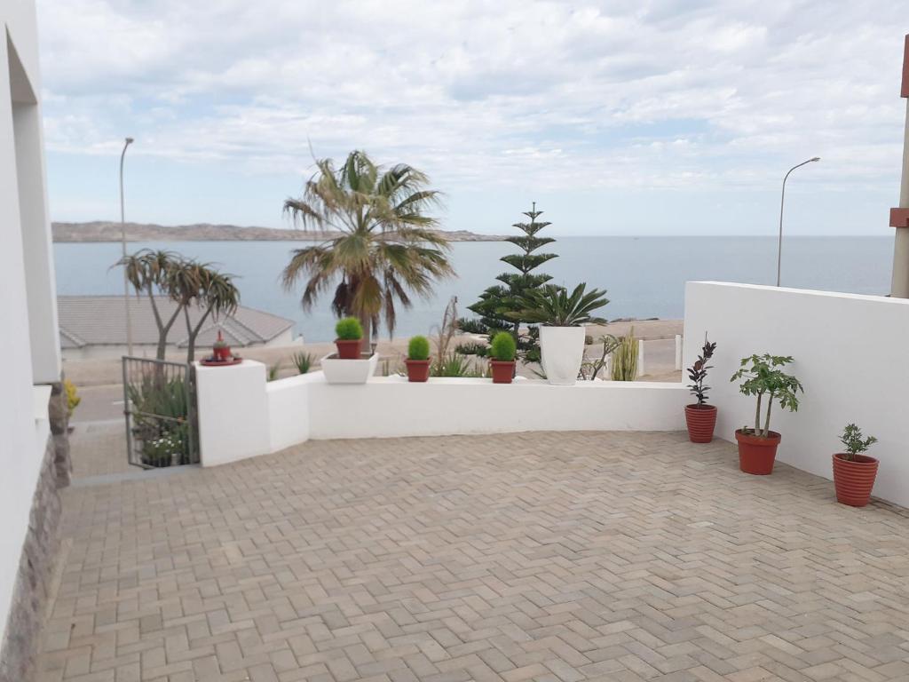 Shark Island Guesthouse photo 2