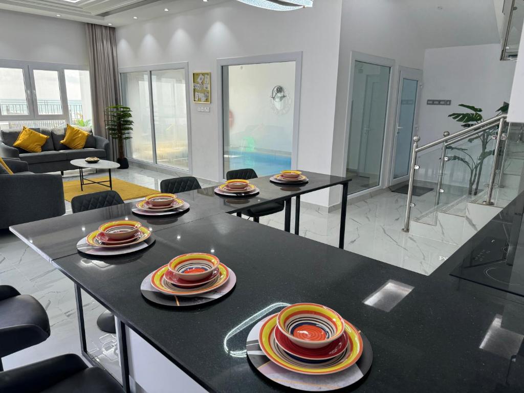 Sea View Chalet Al Ashkharah photo 3