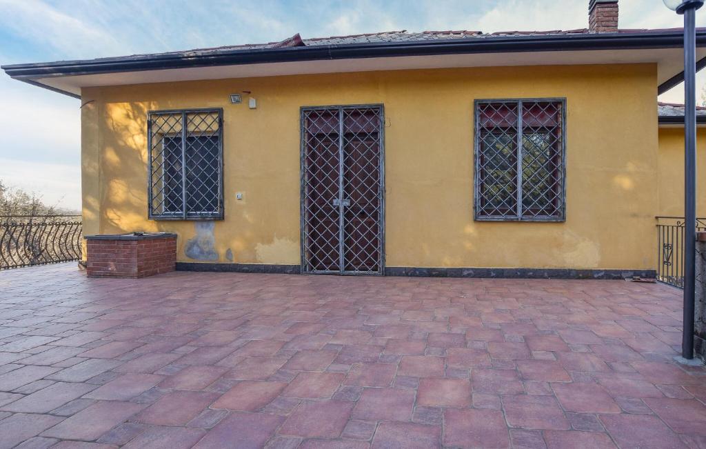 Lovely Home In Linguaglossa With Wifi