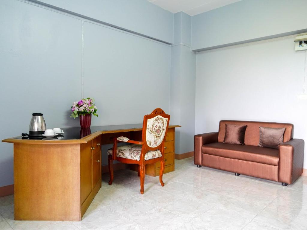 RoomQuest SPS Hotel and Residence photo 4