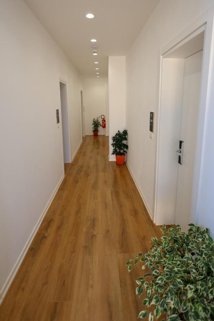 SEA & LAKE VIEW VILLA photo 3