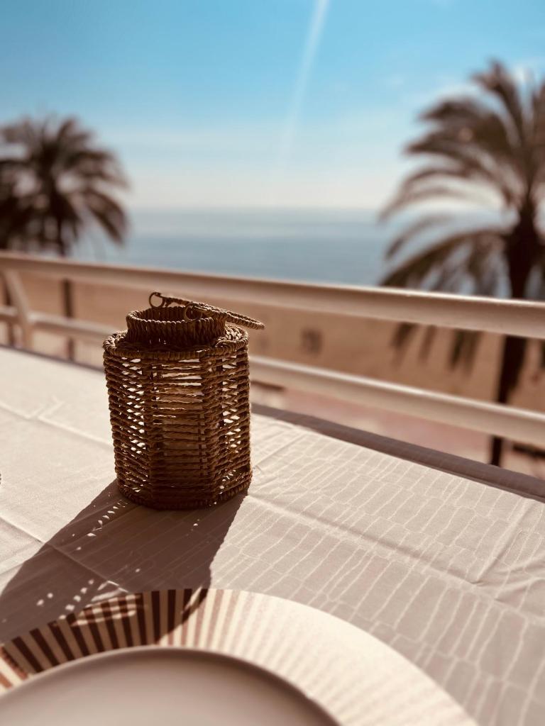 Precioso apartamento con chimenea y vistas al mar photo 2