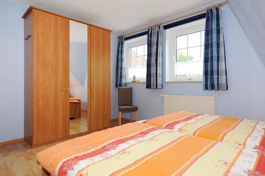 Ferienwohnung Lena in Stedesdorf bei Esens an der Nordseeküste in Ostfriesland photo 2