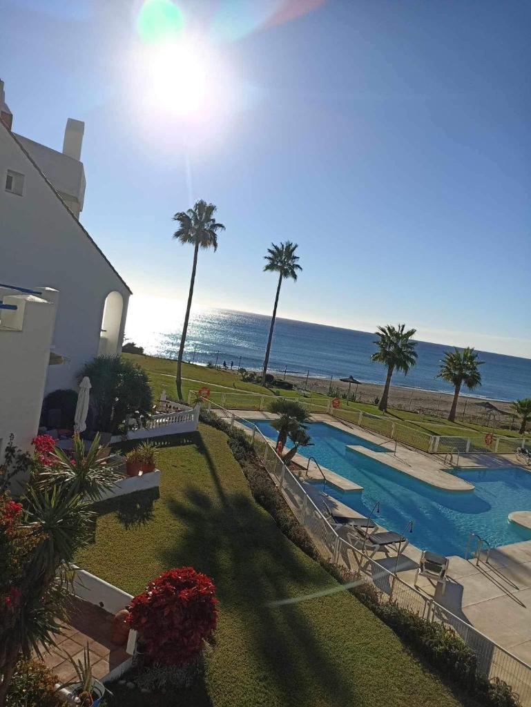 First line beach-seaview - duplex in Casares Costa photo 3