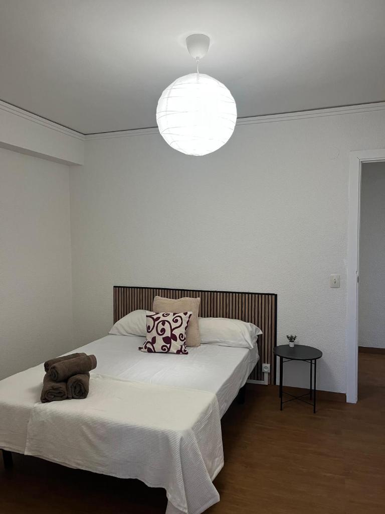 Apartamento a tan solo 100m de la playa SOLO FAMILIAS photo 2