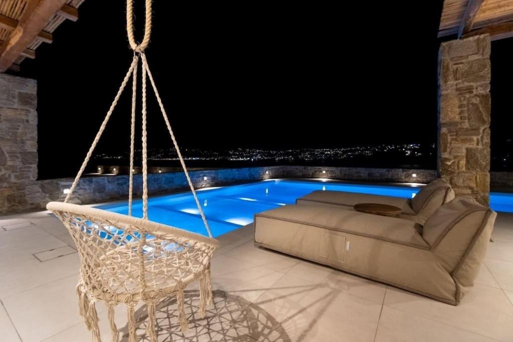 Myko 9bed Villa, Private pool photo 3