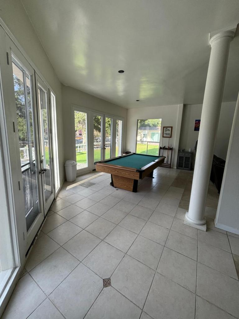 Oak creek villa photo 1