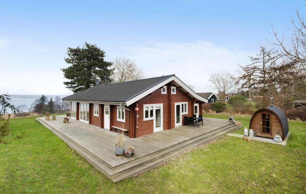 Cozy Home In Holbk With House Sea View
