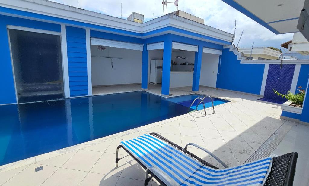Casa com piscina - Praia Pernambuco - 150m praia photo 4