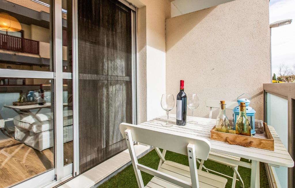 Awesome Apartment In Torre Pacheco With Wifi