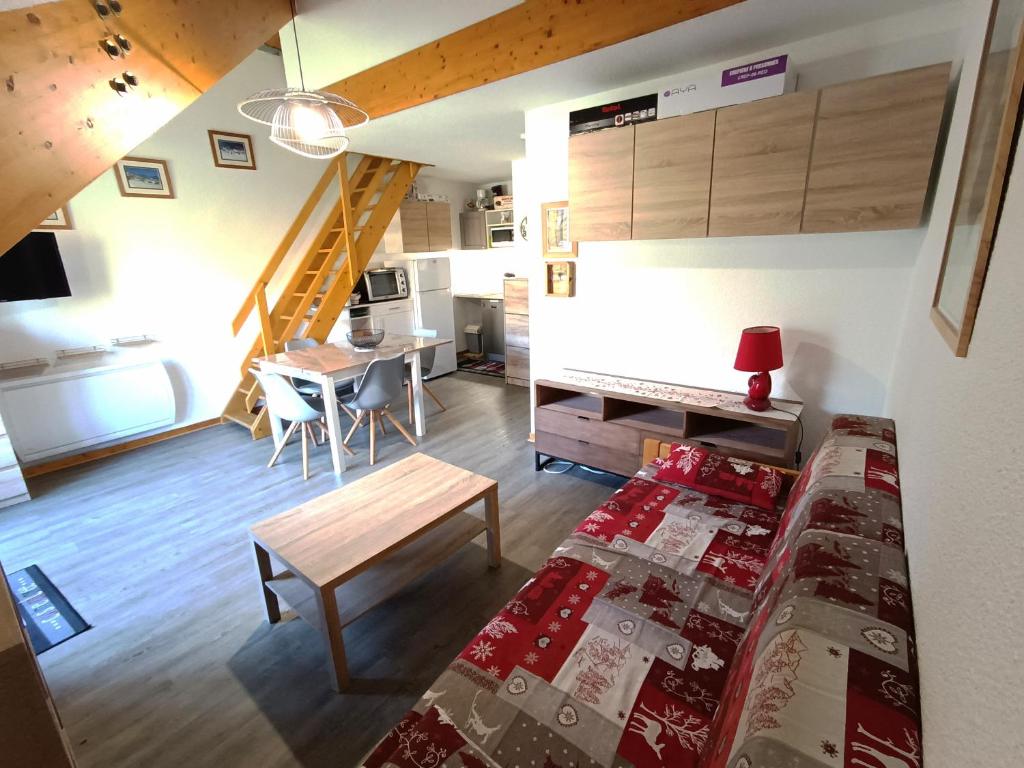 Appartement Saint-François-Longchamp, 2 pièces, 6 personnes - FR-1-635-137 photo 1