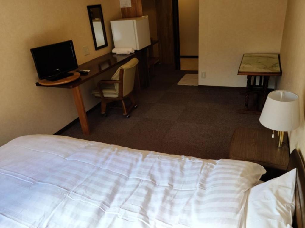 Business Hotel Nishiwaki - Vacation STAY 79021v photo 2