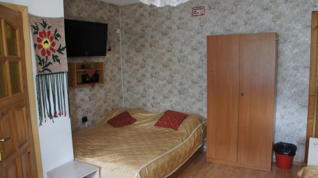 Трехместный (Трехместный номер с видом на горы), Willa Helena Hotel with balcony