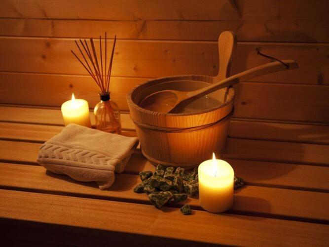 5-star log cabin romantic hut holiday home photo 1