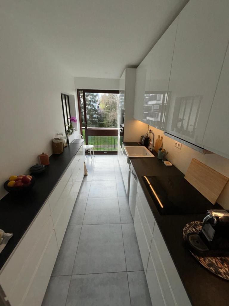 Bright and spacious apartment photo 4