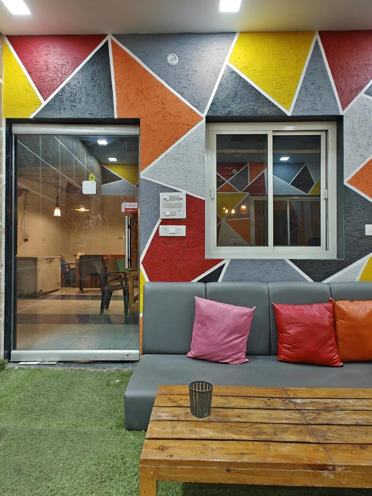 Bedweiser Backpackers Hostel photo 4