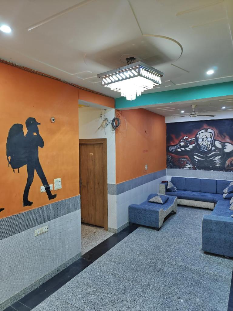Bedweiser Backpackers Hostel photo 2