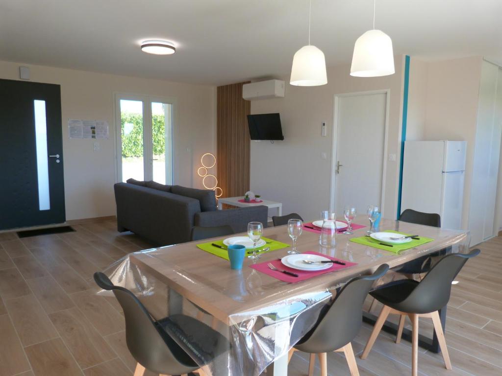 Superbe Maison individuelle 3ch, 6 pers, jardin, au calme, proche du Lac photo 4