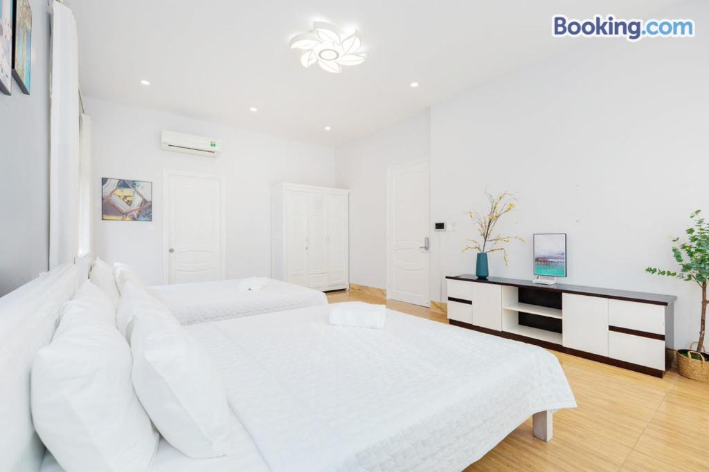 Villages WHITE DAY Hồ Bơi MAMA