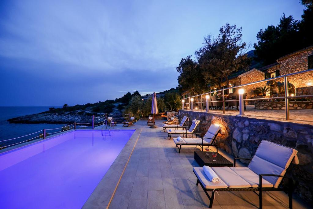 Skaramuca Village Luxury Resort