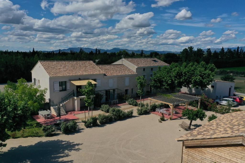 Mas Eléhis Gîtes en Provence photo 3