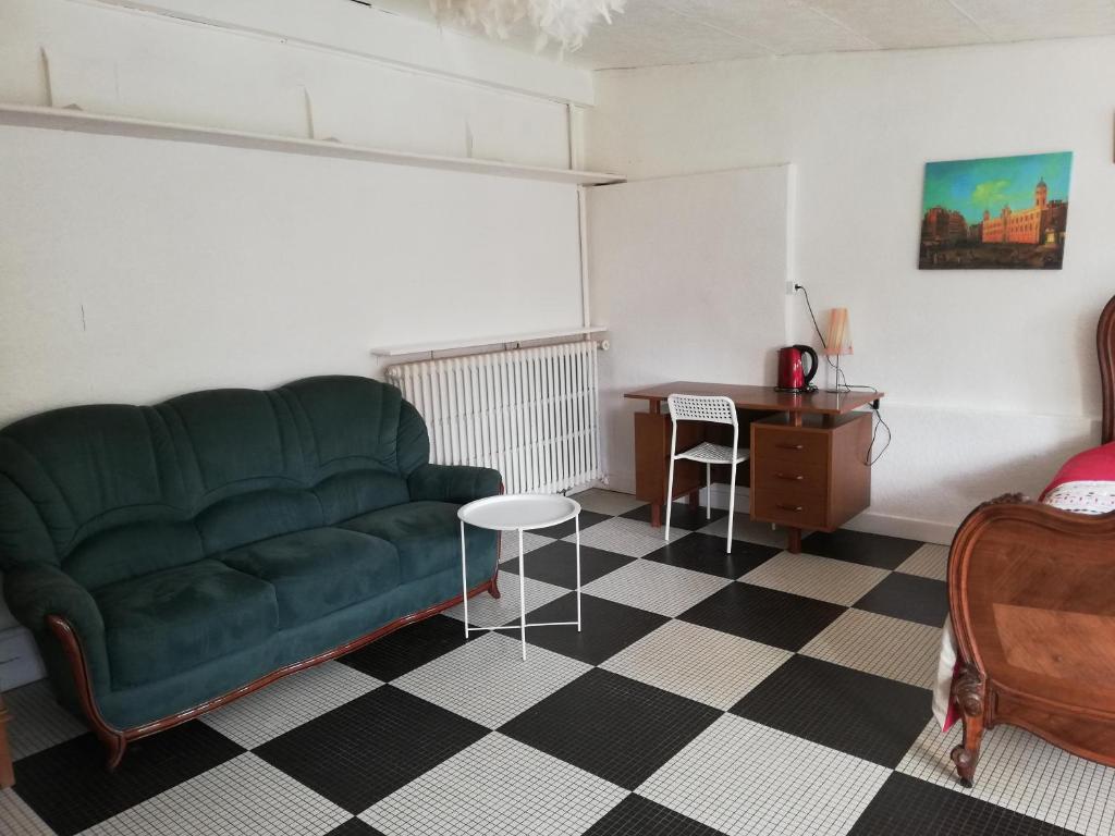 14 Rue le Menestrel photo 4