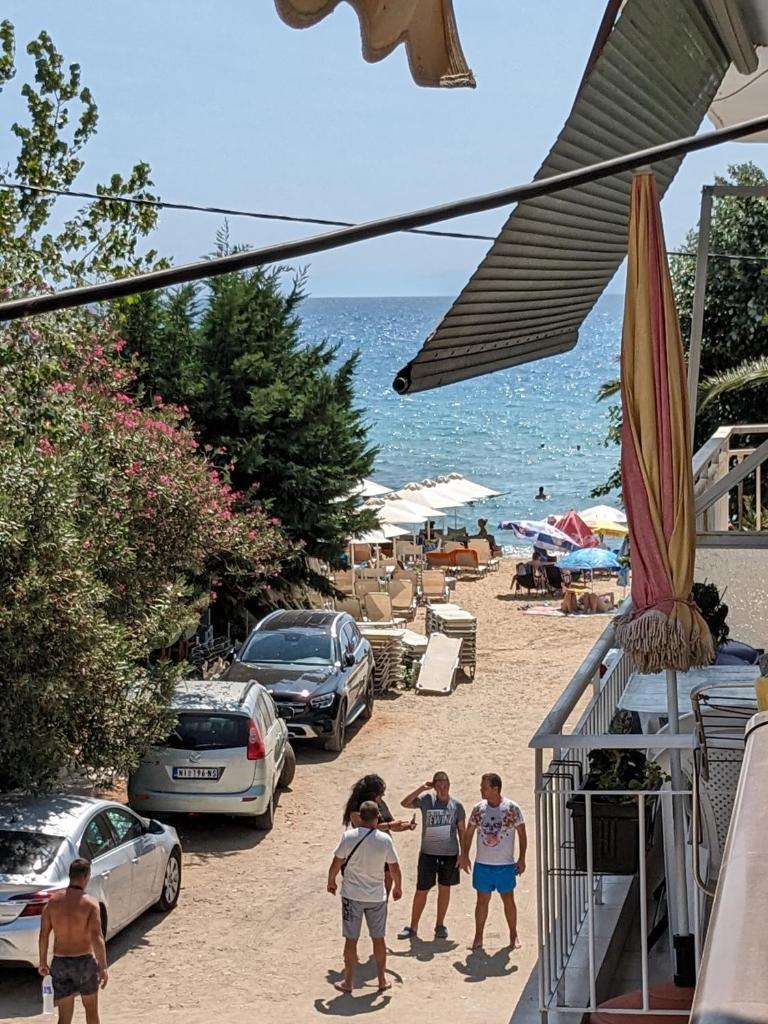 Rustic by the Sea photo 2